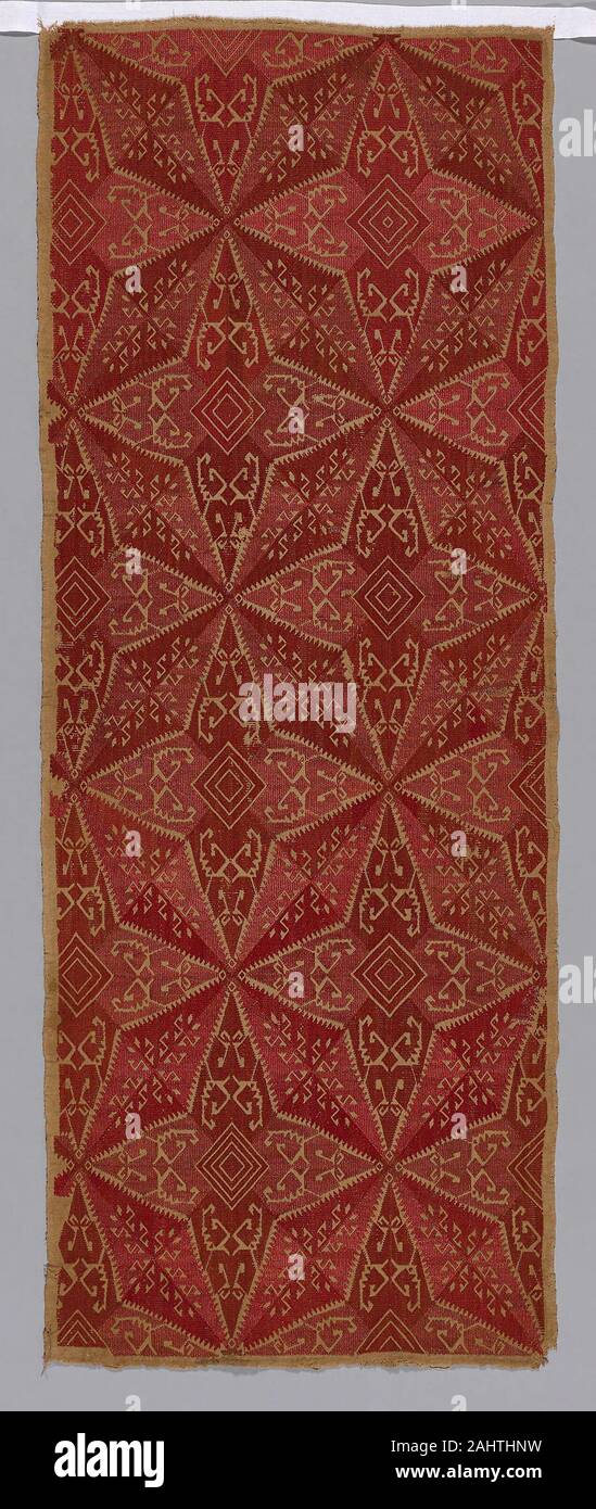 Federa del cuscino. 1601-1700. La Grecia. Cotone, ad armatura a tela; ricamato in seta nell'esecuzione di cuciture (pattern rammendo) Foto Stock