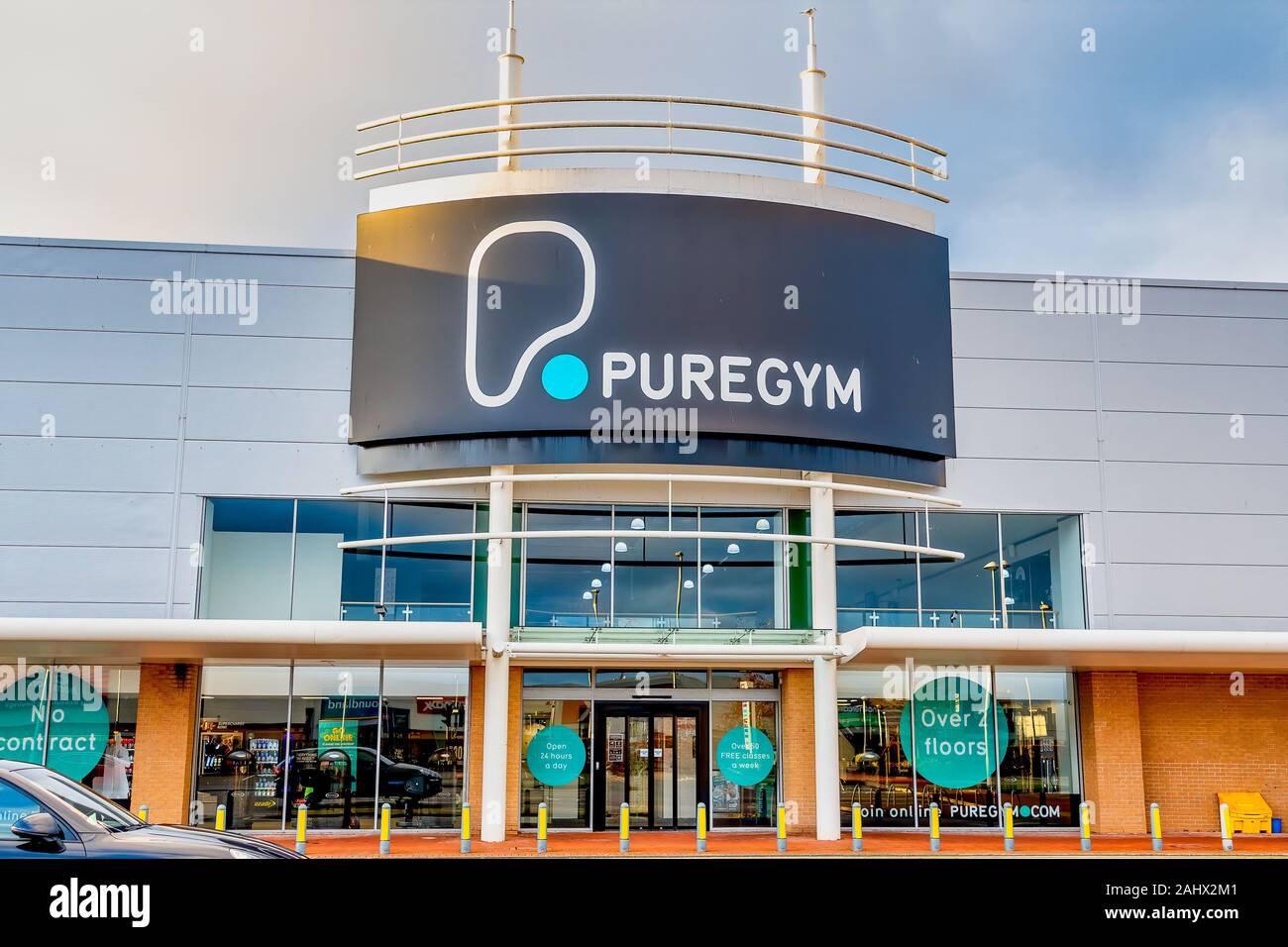 CHESTER, Regno Unito - Dicembre 25th, 2019: Puregym palestra negozio di fronte Foto Stock