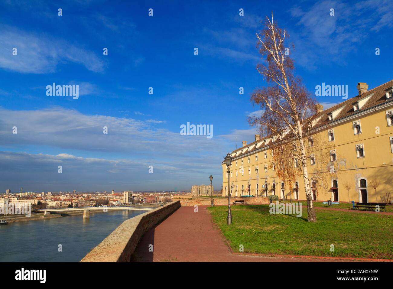 Della Fortezza Petrovaradin, la caserma lungo Foto Stock