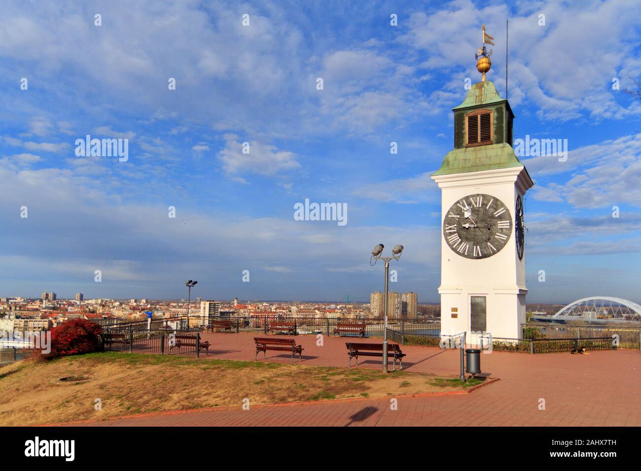 Fortezza di Petrovaradin a Novi Sad e la torre dell orologio Foto Stock