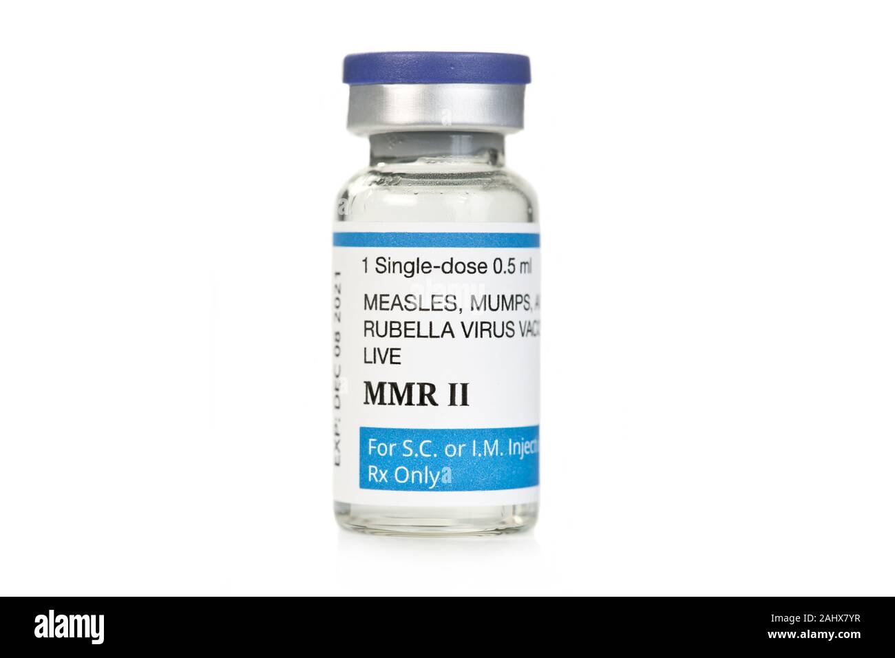 Il morbillo, la parotite e la rosolia (MMR) flaconcino di vaccino isolato su bianco. Foto Stock