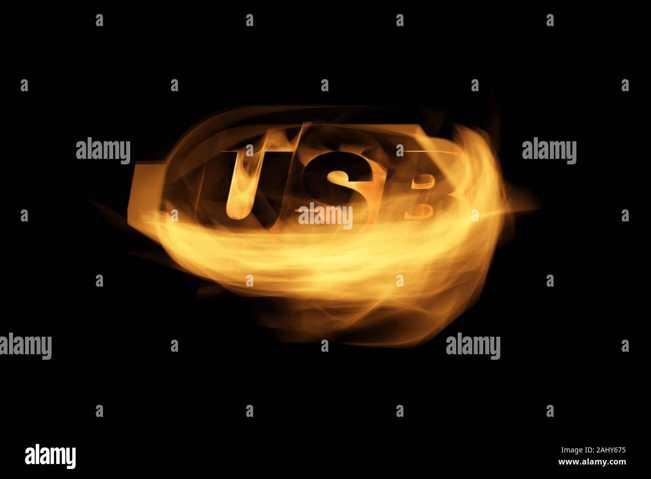 Cape Town, Sud Africa - 1 Gennaio 2020: Giallo Fiamme effetto sull'icona USB logo su sfondo nero Foto Stock
