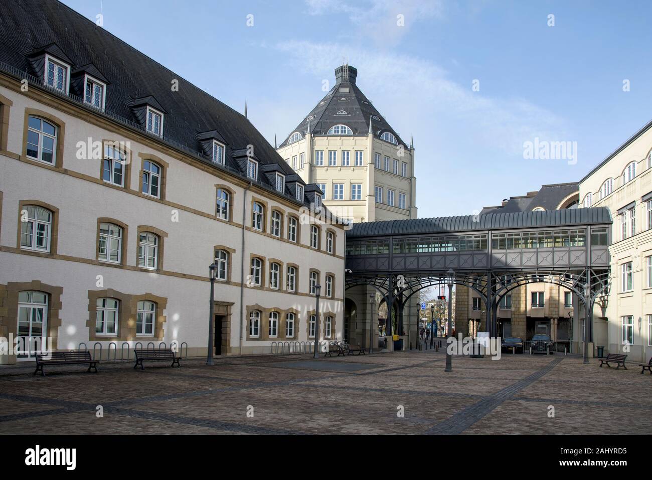Città di Lussemburgo, Lussemburgo - 21 gennaio 2018: una vista della Cite Judiciaire, Magistratura città della città di Lussemburgo, sullo Spirito Santo Plateau Foto Stock