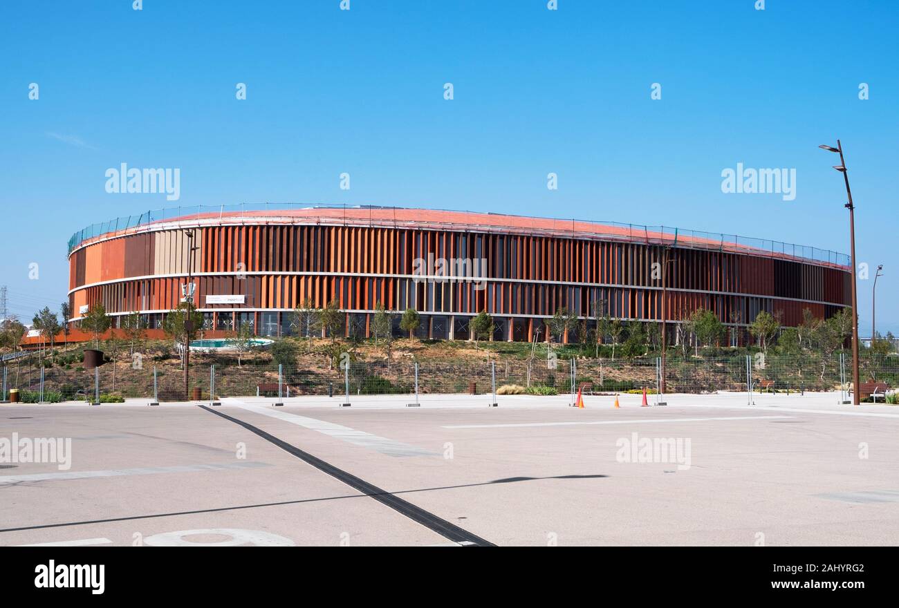 TARRAGONA, Spagna - 24 febbraio 2018: una vista del centro sportivo, nel Mediterraneo anello per fino a 5.000 persone, che ospiterà la pallamano compe Foto Stock