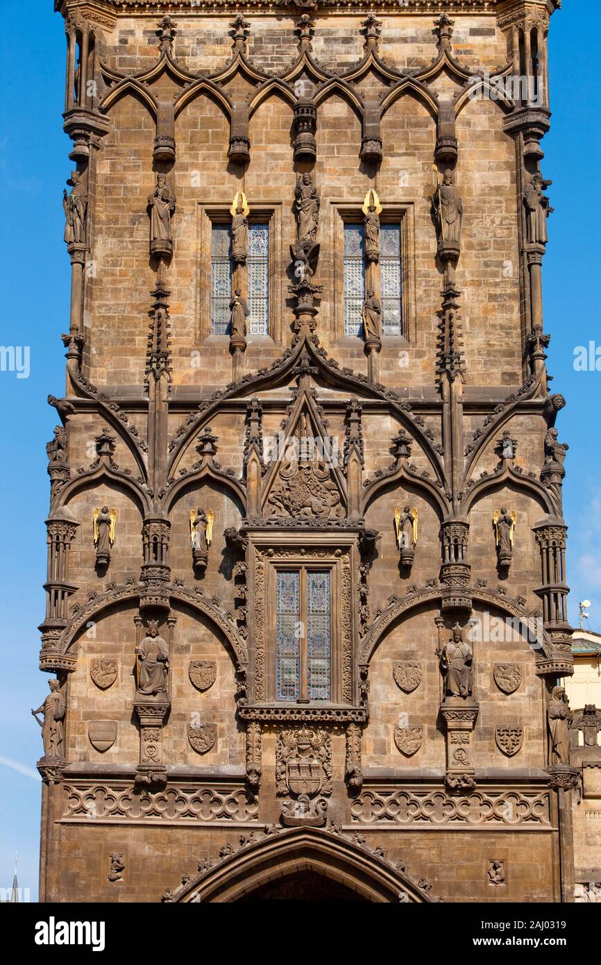 Repubblica ceca, Praga - la torre della polvere (Prasna brana) costruito 1475 Foto Stock