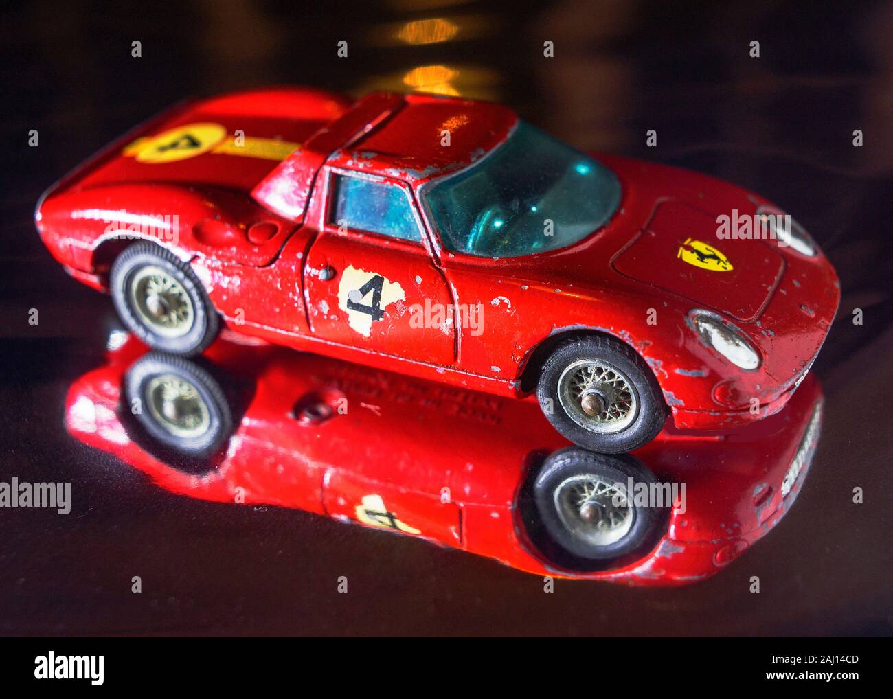 Un sessanta Corgi Toys Ferrari 'Berlinetta' 250 Le Mans Racing Car. Foto Stock