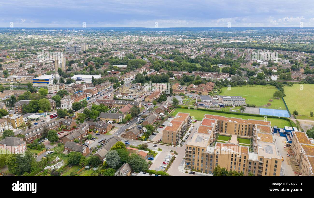 Tipiche case britanniche nel sobborgo di Crystal Palace a sud di Londra Foto Stock