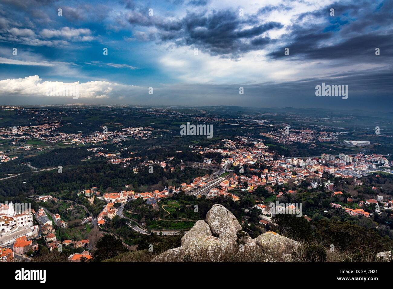 La città di Sintra e dintorni in Portogallo. Foto Stock