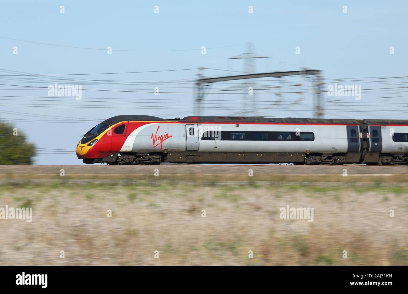 Il Pendolino Classe 390 treni passeggeri ad alta velocità. Foto Stock