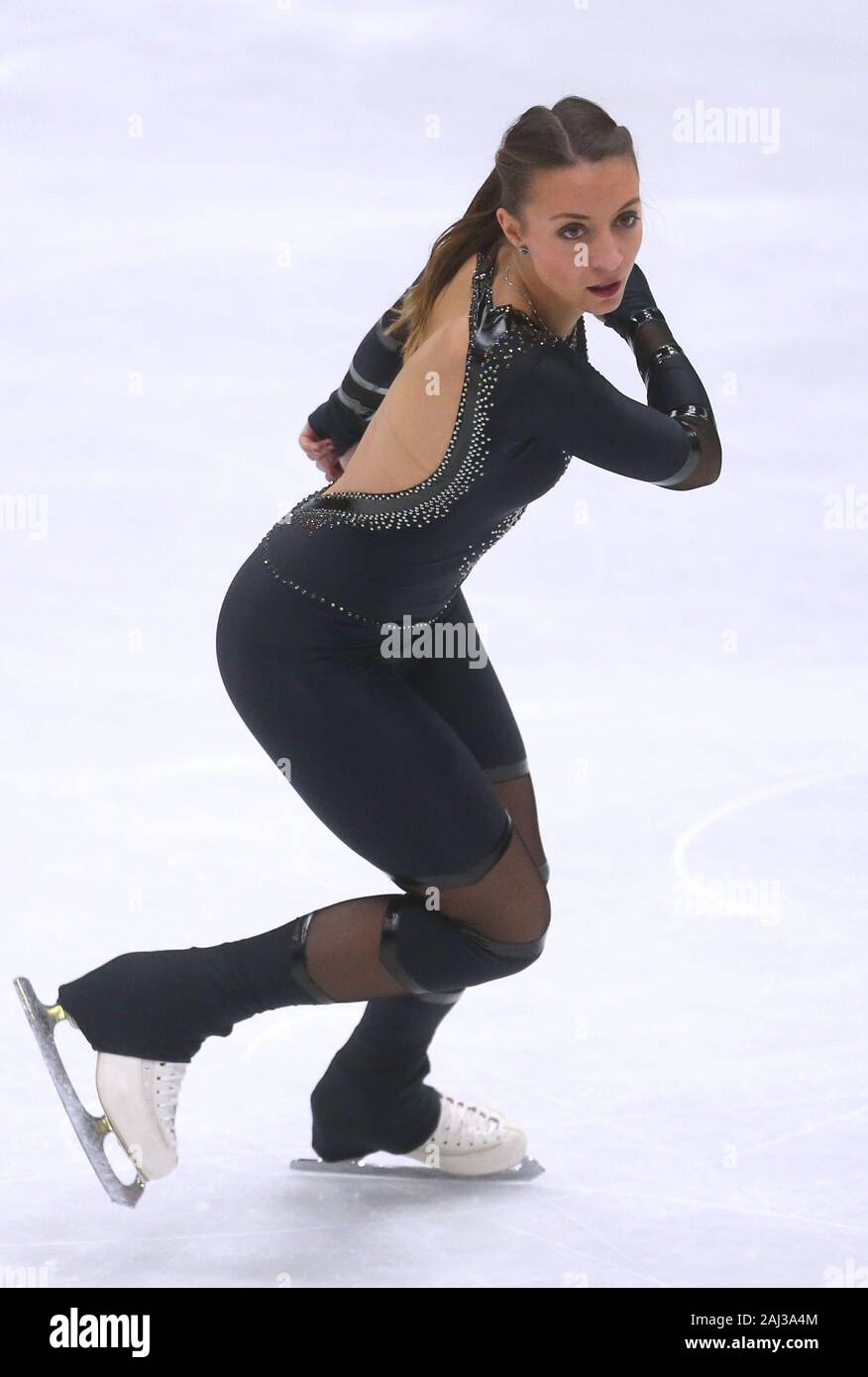 Oberstdorf, Germania. 02Jan, 2020. La figura pattinare, campionato tedesco, master class ladies breve programma: Nicole Schott pattini sul ghiaccio. Credito: Karl-Josef Hildenbrand/dpa/Alamy Live News Foto Stock