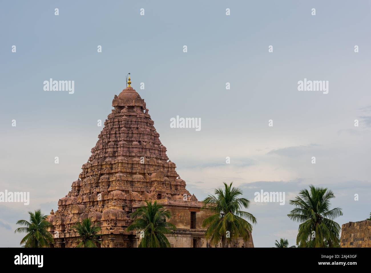 Brihadeeswarar tempio di Gangaikonda Cholapuram, Tamil Nadu, India del sud su nuvoloso giorno Foto Stock