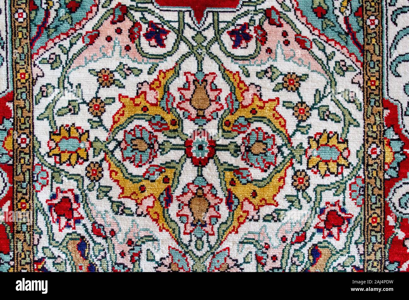 Tappeto in seta rug pattern. Ottomano tradizionale turco e tappeto in seta texture. Turco ottomana folk orientale design moquette Foto Stock