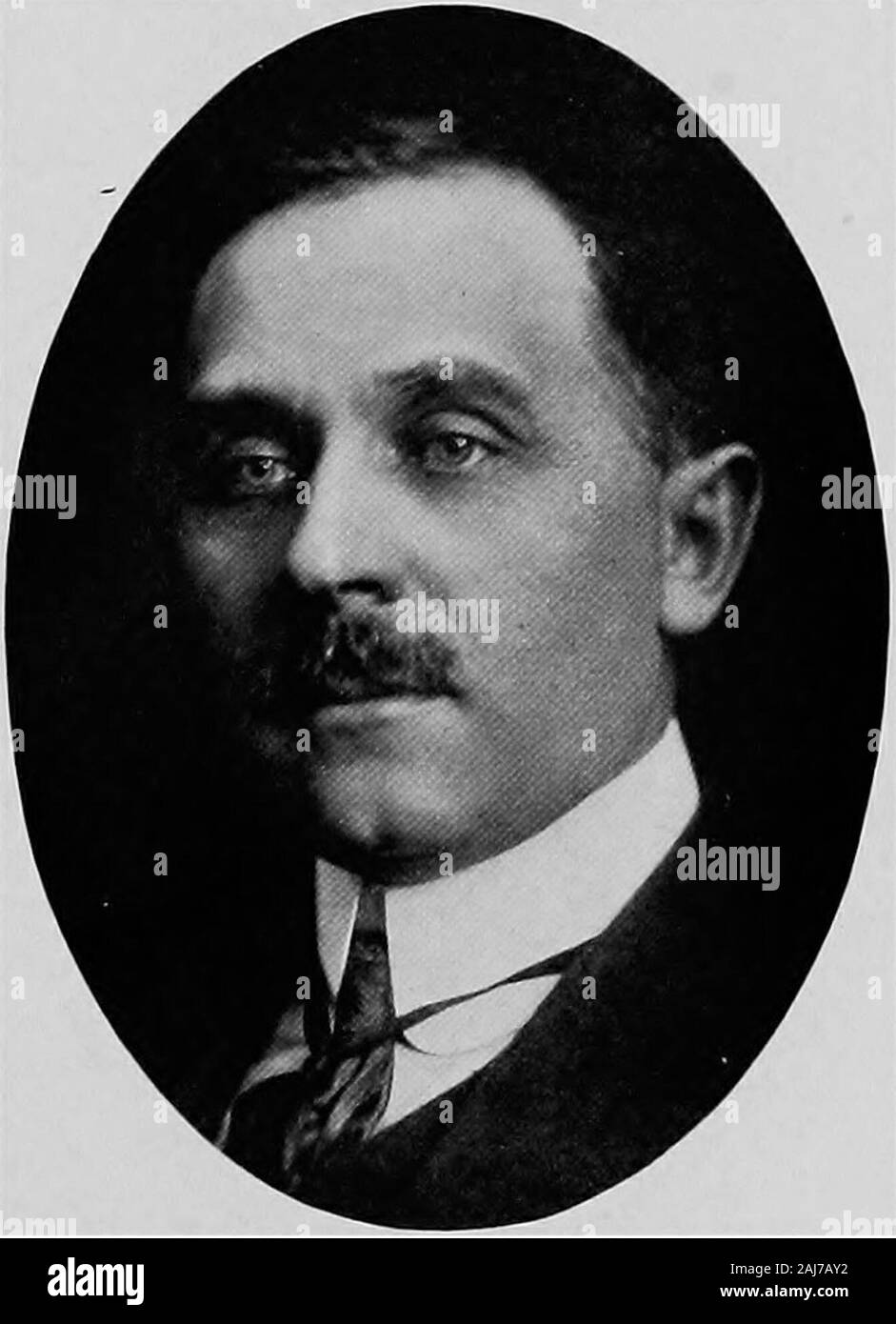 Empire State notabili, 1914 . THOMAS DAVIS MERRIGAN, M. D. emerito professore di anatomia, Fordham Univ., visitando chirurgo San Lorenzo osp. New York City DONALD. T. McPHAIL, M. D. chirurgo, occhio, orecchio e gola Dept. Nord Est dispensario, Suigeon generale New York Scottish Highland Regiment, ecc. New York City 364 Empire State Notablesphysicians e chirurghi Foto Stock