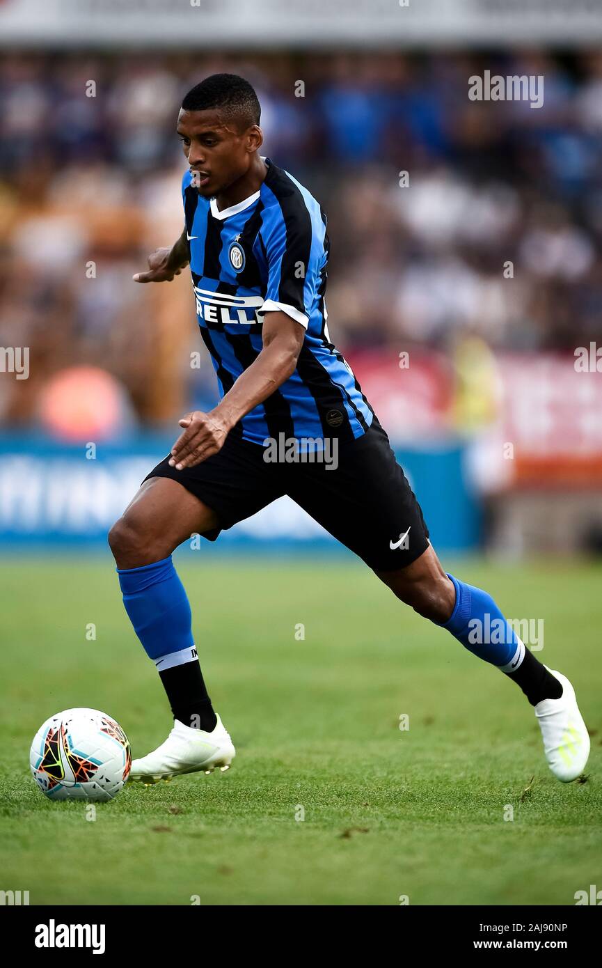 Lugano, Svizzera. 14 Luglio 2019: Estevao Dalbert di FC Internazionale in azione durante la pre-stagione amichevole partita di calcio tra FC Lugano e FC Internazionale. FC Internazionale ha vinto 2-1 su FC Lugano. Credito: Nicolò Campo/Alamy vivere nuove Foto Stock