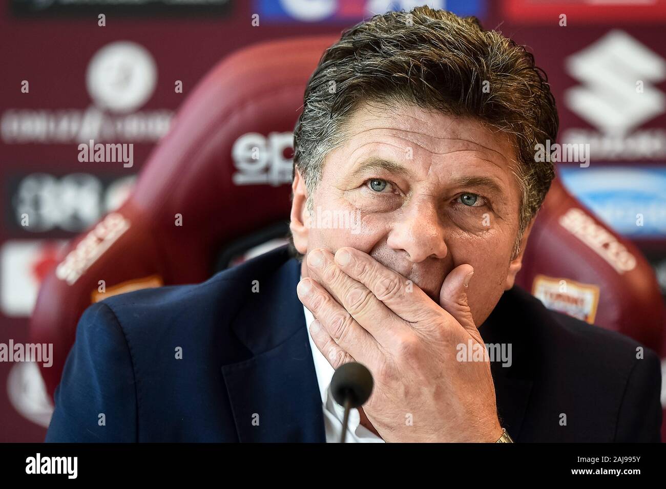 Torino, Italia. 21 Agosto 2019: Walter Mazzarri, allenatore di Torino FC, parla nel corso di una conferenza stampa alla vigilia di UEFA Europa League playoff round partita di calcio tra Torino FC e Wolverhampton Wanderers. Credito: Nicolò Campo/Alamy Live News Foto Stock