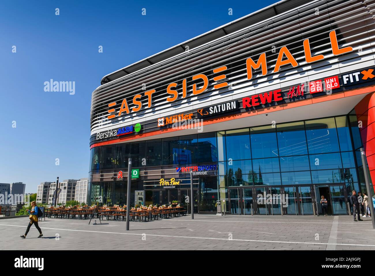 East Side Mall, Tamara-Danz-Straße, Friedrichshain di Berlino, Deutschland Foto Stock