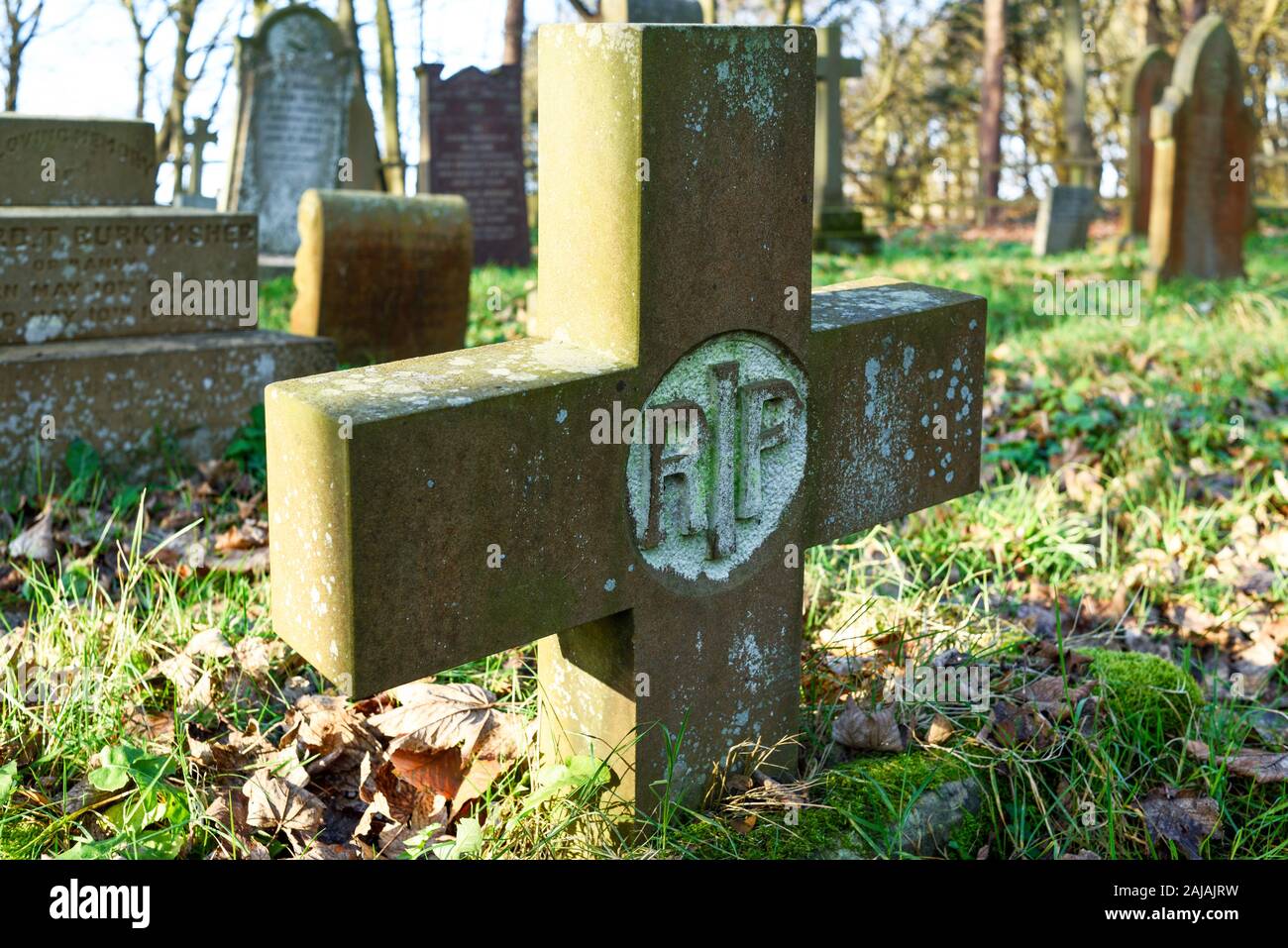 Babworth chiesa e cimitero di informazioni sulla scheda dei Padri Pellegrini e Parson Richard Clyfton. Foto Stock