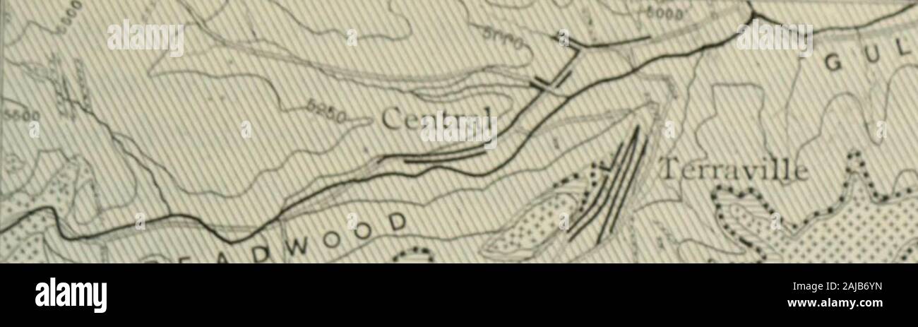 Le transazioni . ndustry che pur non essendo esteso ha ceduto entra in ogni tasca-ble profitti per i singoli proprietari. Geologia.-come è stato ripetutamente osservato,f il carattere generalgeologic delle Black Hills è quella di una elevata areaof circa il contorno ellittico, comprendente un nucleo centrale di meta-morphic rocce cristalline, attorno al quale sono raggruppati in rudelyconcentric cinghie, strati della successiva età geologica immersione lontano inall direzioni da quello che viene definito da NewtonJ il elevatoryaxis o della regione delle colline. La tendenza generale di questo centralcore è dovuto in, e S., ma in corrispondenza della sua estremità settentrionale si gira Foto Stock