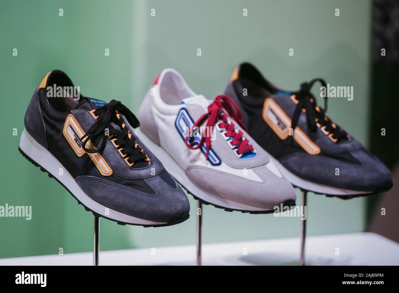 Milano, Italia - 22 Febbraio 2019: Prada Sport scarpe in un negozio a  Milano Foto stock - Alamy