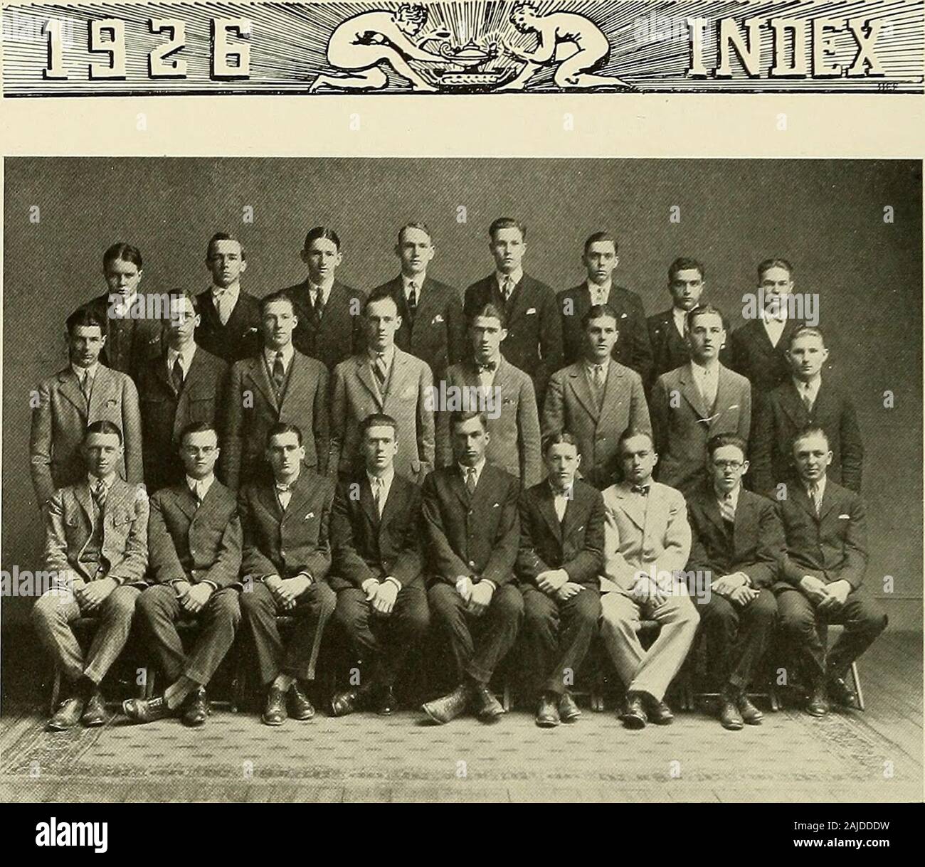 Indice . Cfjeta Cf)i Mtmbtt& Jfratrcs in Jfacultatc Oliver Courens Roberts Jfratrefi in Mvbz Enos James Montague 1925 John Worthington Hyde Willard Chamberlaine Frost Joseph Sagar Reynolds Aaron campo Perkins CromackElliot DodgeLewis Leland DurkeeCarl Arthur FraserTheodore James Grant Raphael Alfred BironLawrence Elliot BriggsRobert Wallace BurrellMaurice Andrew CummingsFrederick James Flemings Leo Lindwood AllenHubert ElderCharles grigio Federico pozzi FrameThomas Ferguson, Jr.Frank Fuller HomeyerRalph William Hynes 1926 1927 1928 Emery Shaw LoudCary Davis PalmerWilliam Turner StopfordGerald Th Foto Stock