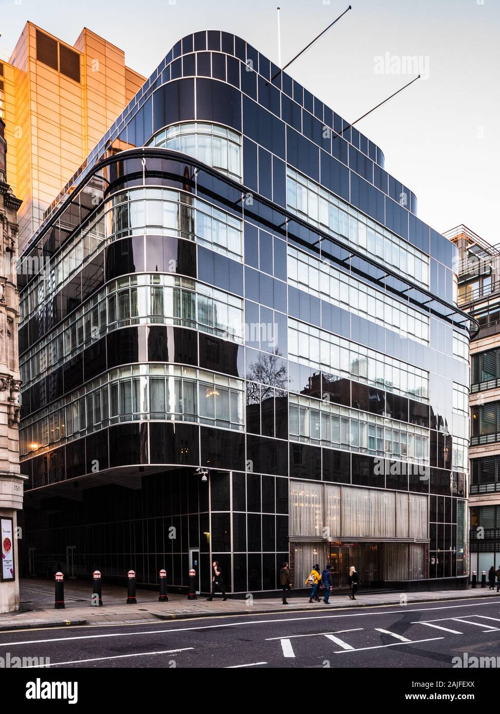 Daily Express edificio a 120 Fleet Street London, Grade II* elencati. Art-deco / Streamline Moderne edificio, progettato nel 1932 da Ellis e Clark. Foto Stock