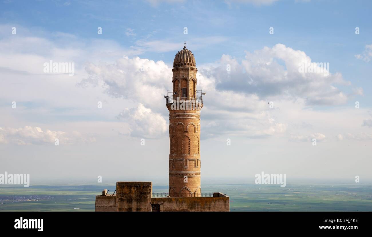 Mardin / Turchia - 05/05/2019: Vista Panoramica Di Mardin E Grande Moschea (Ulu Camii), Mardin, Turchia. Foto Stock