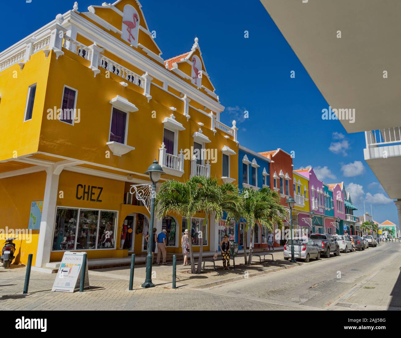 Gli edifici colorati sull'isola di Bonaire Foto Stock
