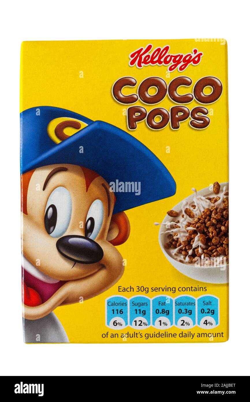 Scatola di cereali di Kellogg's Coco Pops, cereali per la colazione isolati su sfondo bianco - cereali Kellogg cereali Kellogg cereali Foto Stock
