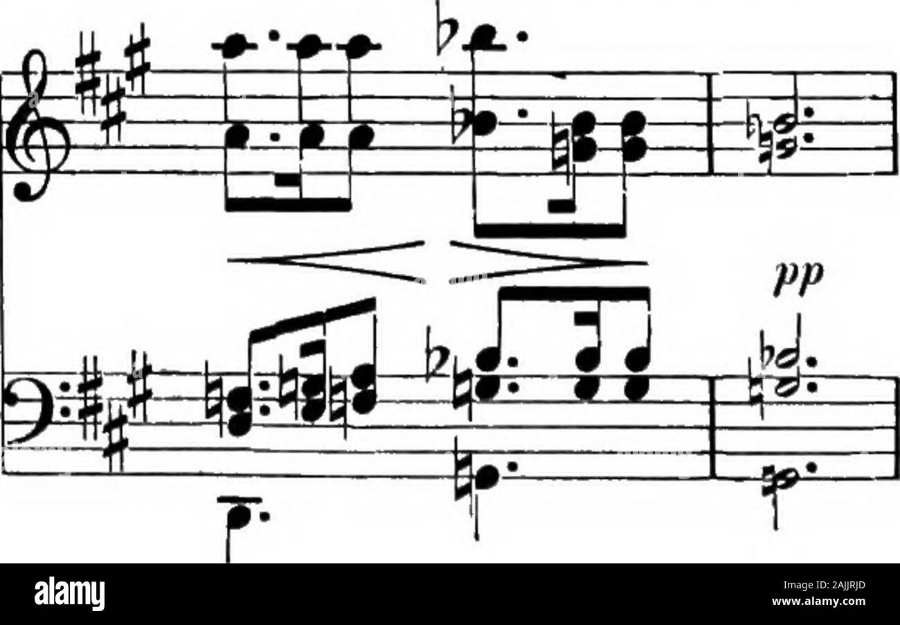 Sulle prestazioni delle sinfonie di Beethoven . co meno f, che naturalmente non meana improvvisa transizione verso /. La figura riportata di seguito è playedwith un graduale crescendo. Il legno-vento (se non doubledor) si unisce a mf e gioca anche crescendo fino al ffprescribed nella barra 8 di pagina 21. Pagina 22, bar 2. La riunione del Z^principali e .^majorin questo bar - il legno-wind anticipa la tda modulatiori certa misura - è un vero e proprio pezzo di Beethoven audace, aridmust non essere interferito con o spiegato lontano. Pagina 23, le barre 5 e 6. Dopo queste fermate pausemust non essere fatto di più nella barra 18 di Foto Stock