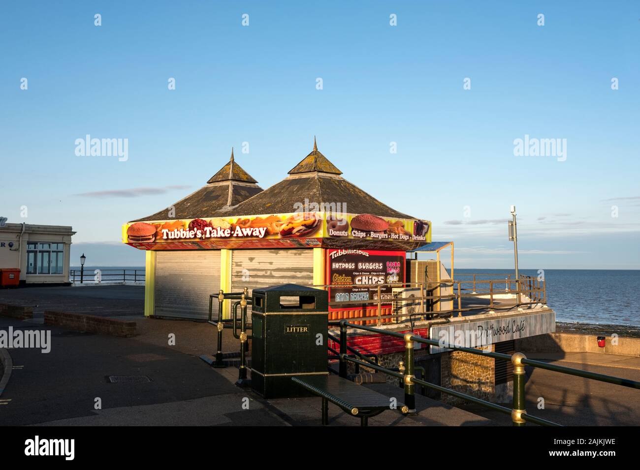 Fast food chiuso all'alba Foto Stock