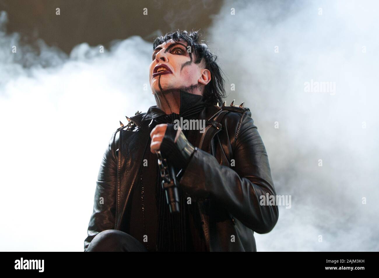 Milano Italia 11 luglio 2012 ,concerto dal vivo di Marilyn Manson presso l' Ippodromo del galoppo' : Marilyn Manson durante il concerto Foto Stock