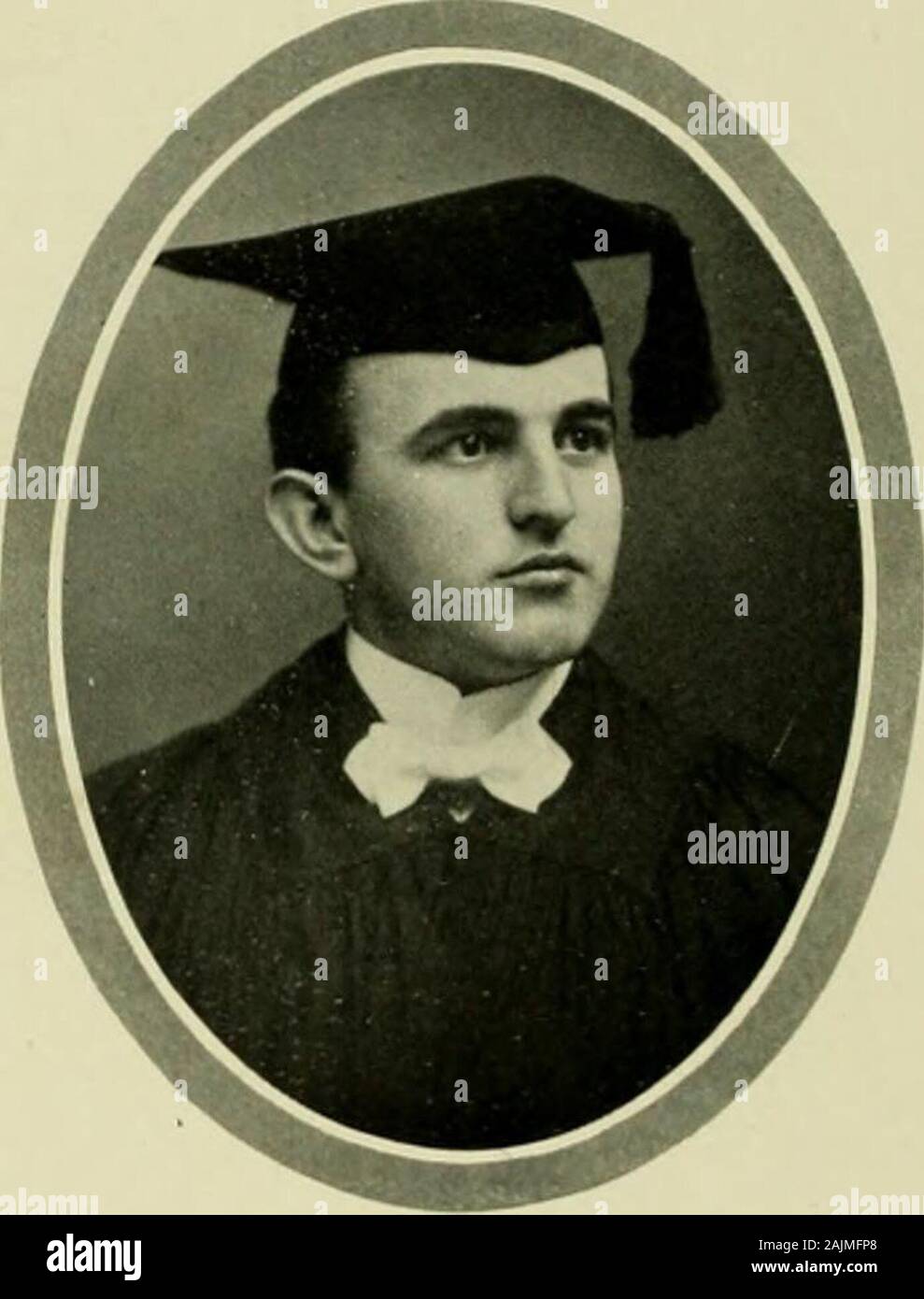 Terra Mariae . Wlij.iA.M LiiKieK Kiiu.i.K. A. 1.. (Kibj,H ^ * I*Newberry Cullege.Pomaria. Carolina Soiitli.L'età. 2.S; peso. 1.^^ : Mi ieight, 3.11&GT;2.Presidente della classe. lJ-l.i; Niee-President,•11-12; Trca.surer. ?LO-ll.vii preso il mio divertimento quando ho trovato.Un ora devo pax- per il mio divertimento;per più mi)U liae noto nf e)thers. Il Lss sarà ou si depositano uno,.Il tile fine della sua seduta e pensando .d dreaming liell-lircs per vedere;in modo da essere avvertiti da ni- lotto ( whieh 1 sa non youwill ),e le.arn aboul donne froii me.. .I,ia:Ri CioiMRiV KixiM (Count),v]/ S&GT;, M N K Seheneetad-, Xew ^ork. Età Foto Stock