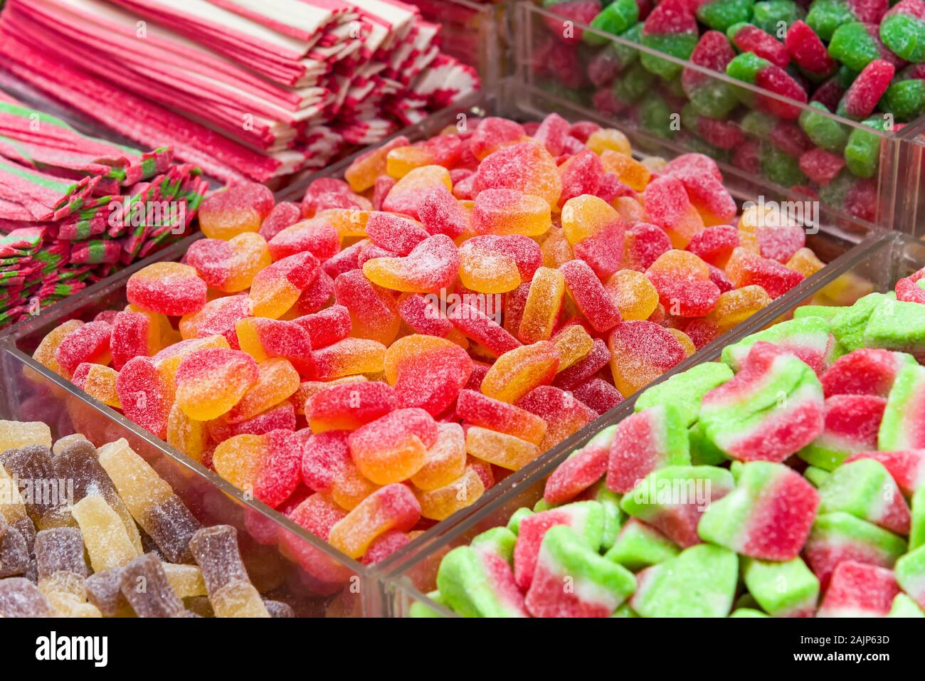 Un assortimento di caramelle gommose. Vista dall'alto. Caramelle gommose. Jelly multicolore di dolci. Foto Stock