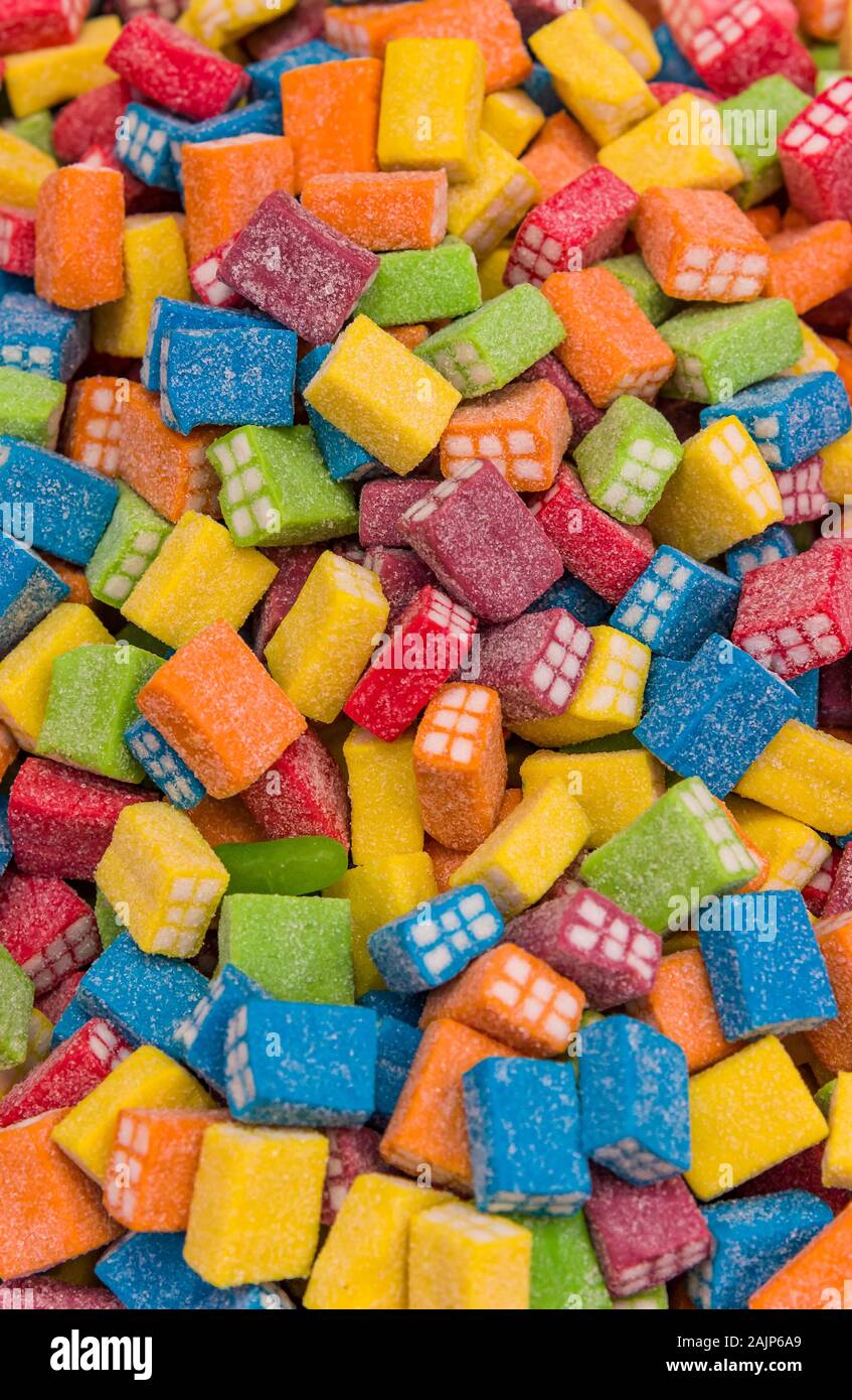 Un assortimento di caramelle gommose. Vista dall'alto. Caramelle gommose. Jelly multicolore di dolci. Foto Stock