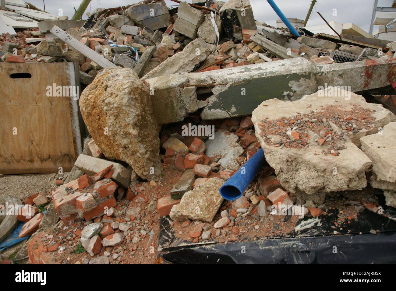 Distruzione da arma termobarica, bomba a vuoto, Ucraina Foto Stock