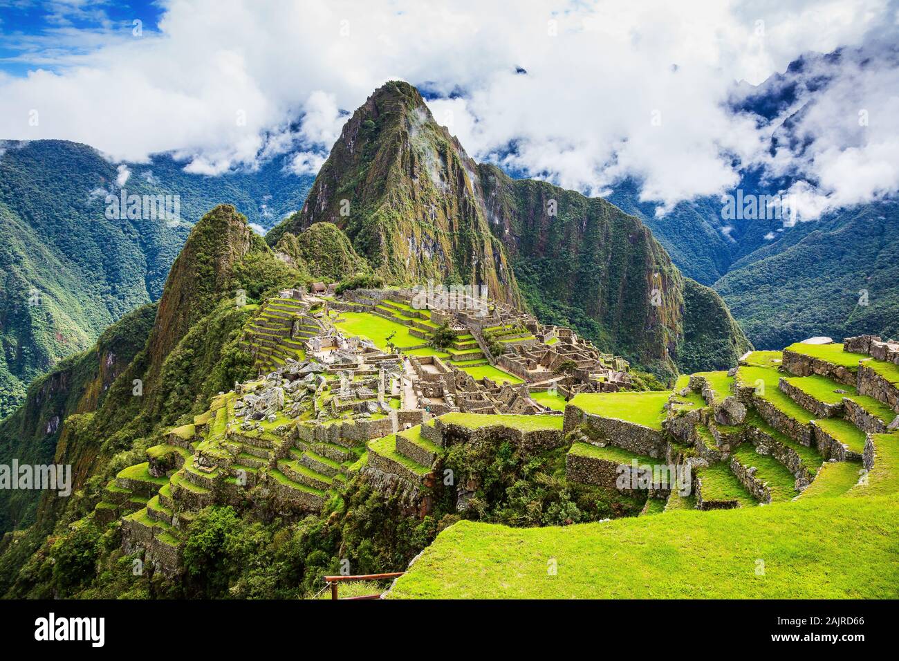 Machu Picchu, Perù. UNESCO - Sito Patrimonio dell'umanità. Una delle nuove sette meraviglie del mondo. Foto Stock