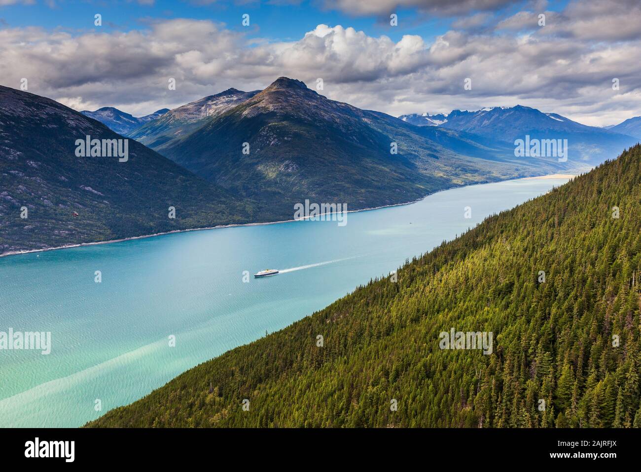 Lynn Canal, Alaska. Vista aerea del fiordo e vie navigabili. Foto Stock