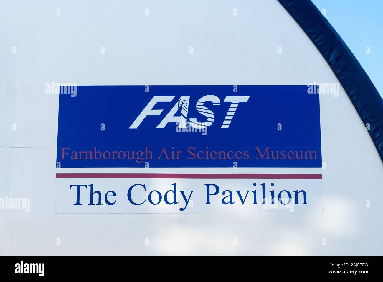 Farnborough Air Sciences Trust (Museo veloce a Farnborough, Hampshire, Regno Unito. Il Cody Pavilion di alloggiamento di una mostra sul pilota di Samuel Franklin Cody Foto Stock