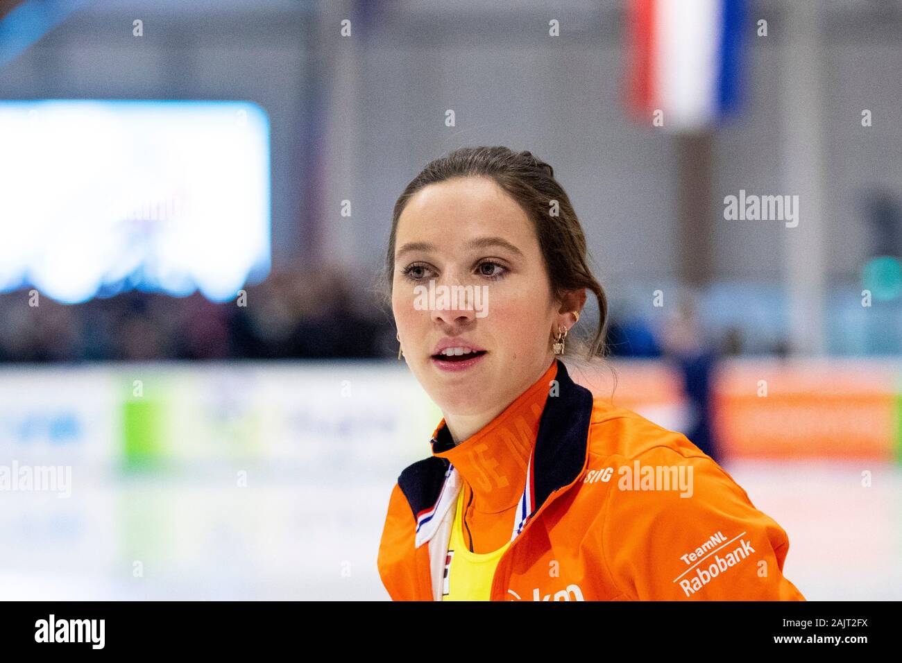 Leeuwarden, Paesi Bassi. 05 gen, 2020. LEEUWARDEN, Elfsteden Hal, 05-01-2020, stagione 2019/2020, olandese Shorttrack campionati. Suzanne Schulting durante il NK Shorttrack Credito: Pro scatti/Alamy Live News Foto Stock