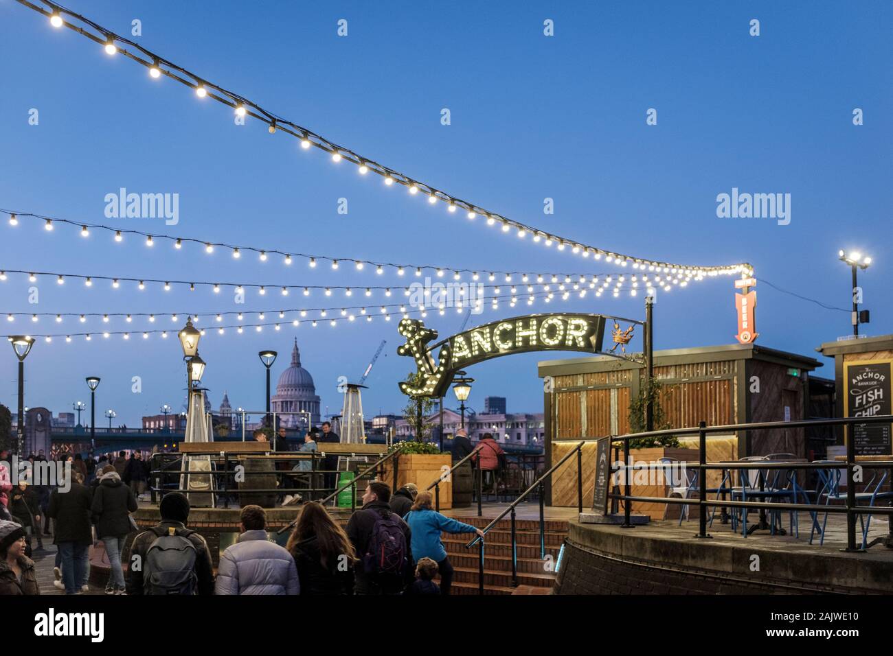 L'Anchor Pub su Bankside,Southwark, Londra Foto Stock