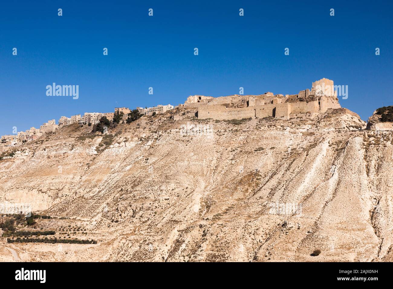 Kerak Castello, al Karak, sulla collina, Kings Highway, route 35, storica strada sulla terra alta, Giordania, Medio Oriente e Asia Foto Stock
