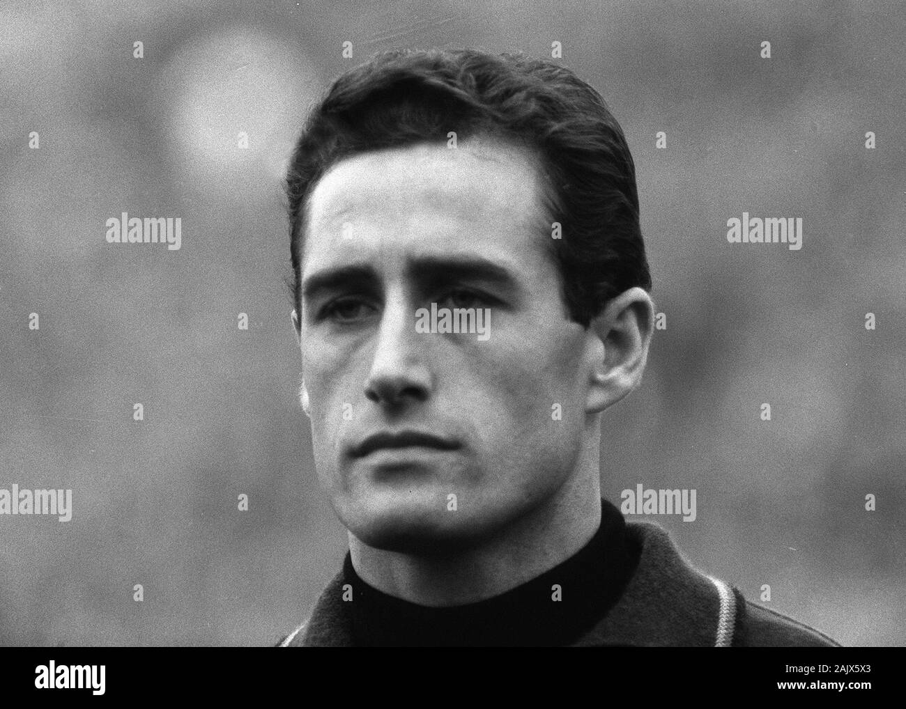 Londra, Deutschland. 06 Jan 2020. goalkeeping leggenda Hans TILKOWSKI scomparso all'età di 84, archivio fotografico; giocatore nazionale goalwart Hans TILKOWSKI, calcio, Ritratto, Ritratto, squadra nazionale di calcio tedesca, 09.10.1965. | Utilizzo di credito in tutto il mondo: dpa/Alamy Live News Foto Stock