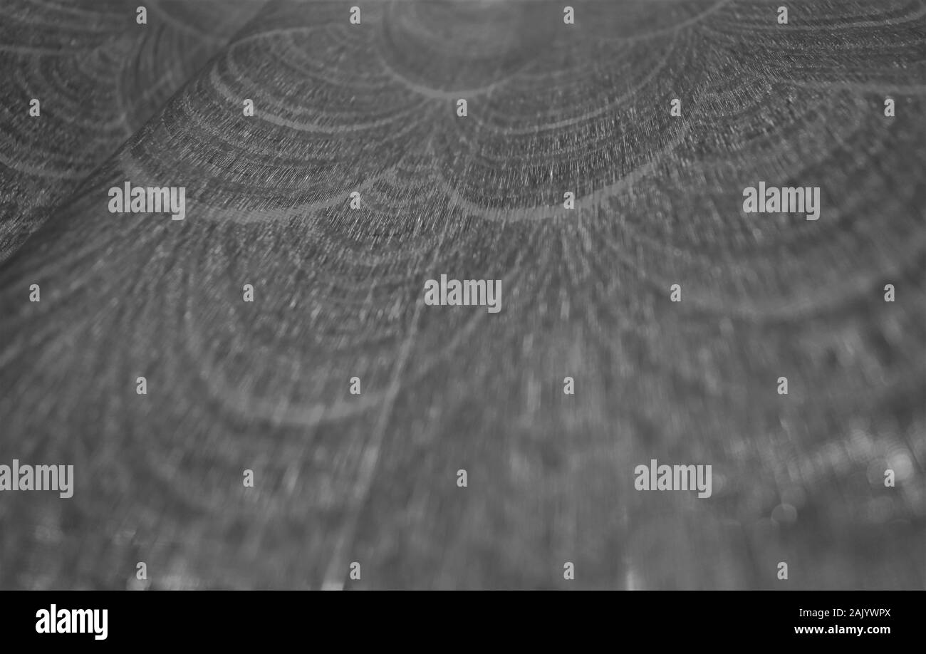 Chiusura del sipario sventolando in bianco e nero con motivo concentrico Foto Stock