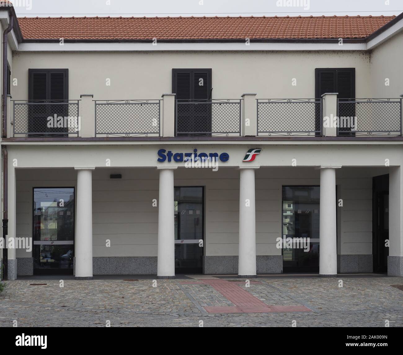 SETTIMO TORINESE, Italia - circa ottobre 2019: Settimo stazione ferroviaria Foto Stock