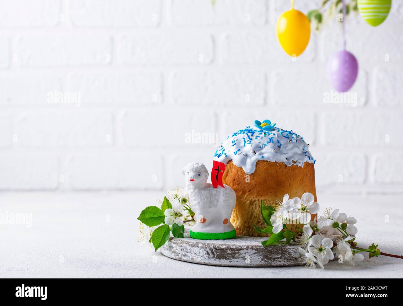 Tradizionale torta di Pasqua con topping Foto Stock