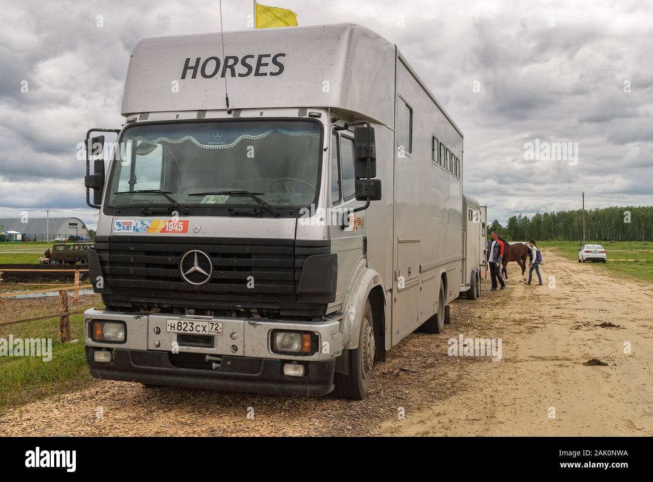 Horse van per il trasporto di animali in vacanza Foto Stock