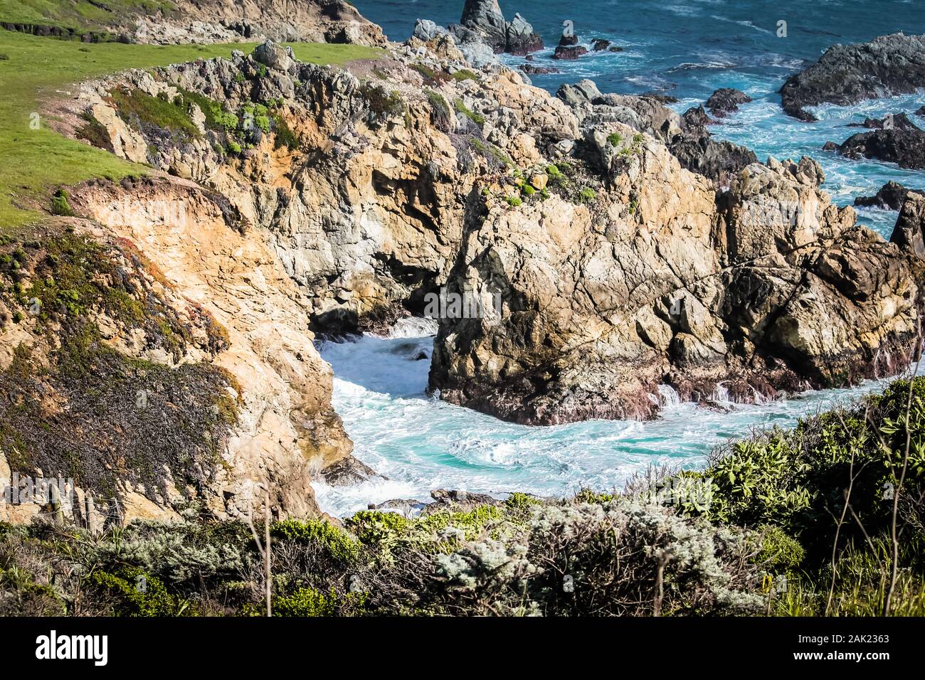 La costa californiana lungo la California State Route 1, uno dei più famosi e spettacolari unità negli Stati Uniti Foto Stock