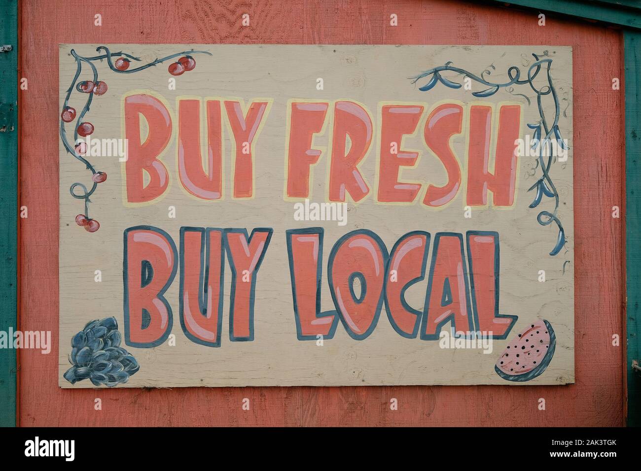 Acquista carni comprare locale Schild eines Farmers Market Am Rande des Highway 1, San Mateo County, Kalifornien, STATI UNITI D'AMERICA Foto Stock