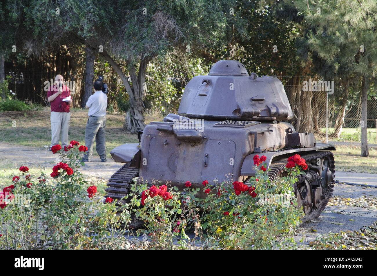 Kibbuz Deganya am vedere Genezaretz, Panzer erinnert an den Israelisch-Arabischen Krieg von 1948 Israele | Utilizzo di tutto il mondo Foto Stock