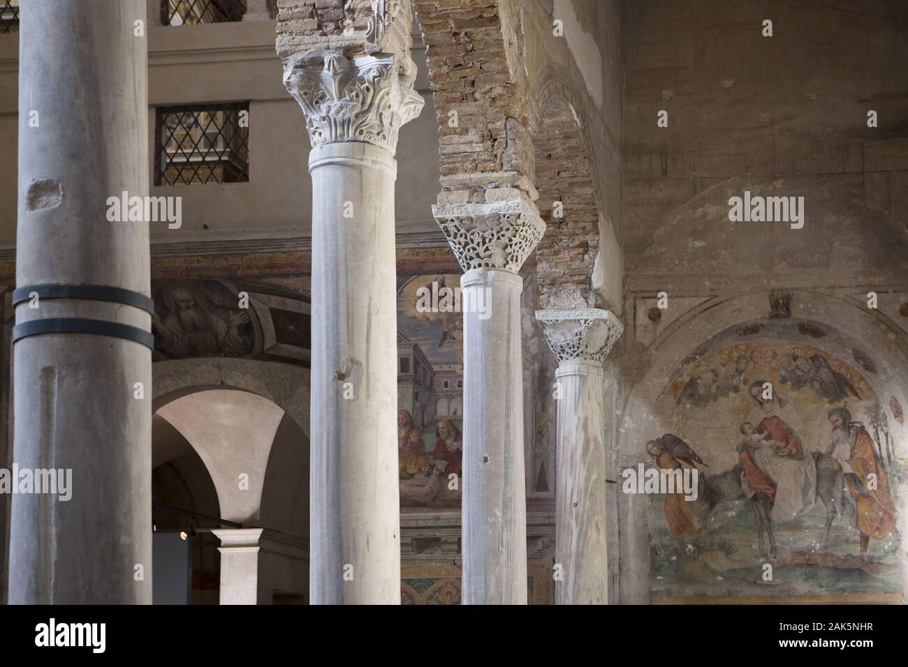 Brescia: Badia di San Salvatore, frueher Kloster, heute Museum, Oberital. Visto l'utilizzo | in tutto il mondo Foto Stock